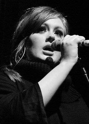 300px-Adele_-_Live_2009_(4)_cropped