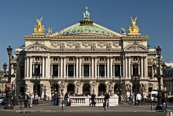 250px-Paris_Opera_full_frontal_architecture,_May_2009